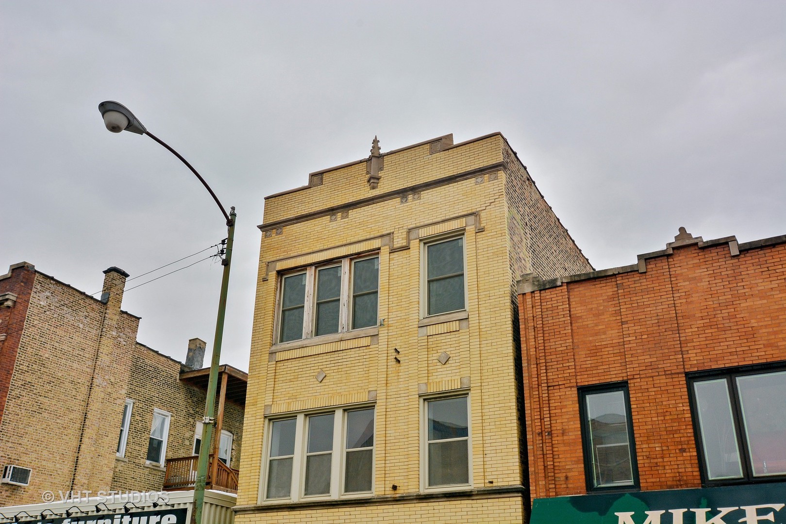 1255 N Ashland Avenue 2F Chicago, IL 60622 MLS 09878061 properties