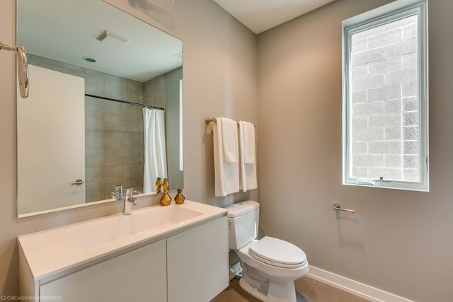 1545 W Montana Street #301 Chicago, Illinois 60614 - Image 18