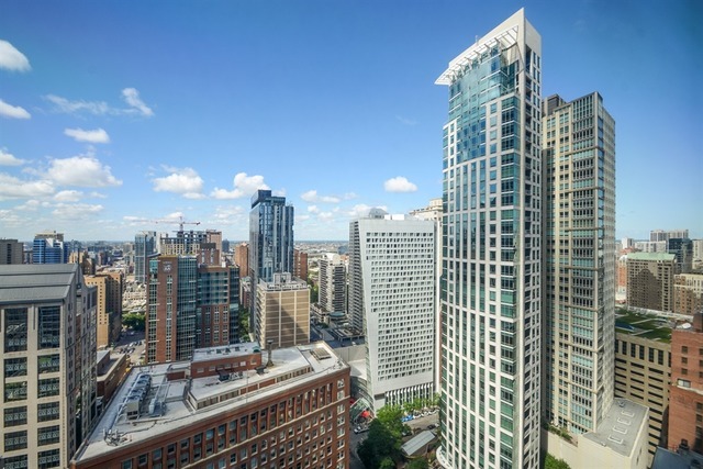 111 E Chestnut Street #34G Chicago, Illinois 60611 - Image 8
