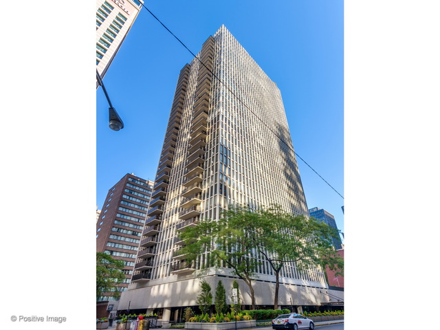 200 E Delaware Place #16F Chicago, Illinois 60611 - Image 1