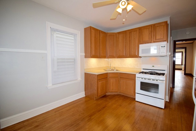 1932 W School Street #1 Chicago, Illinois 60657 - Image 12
