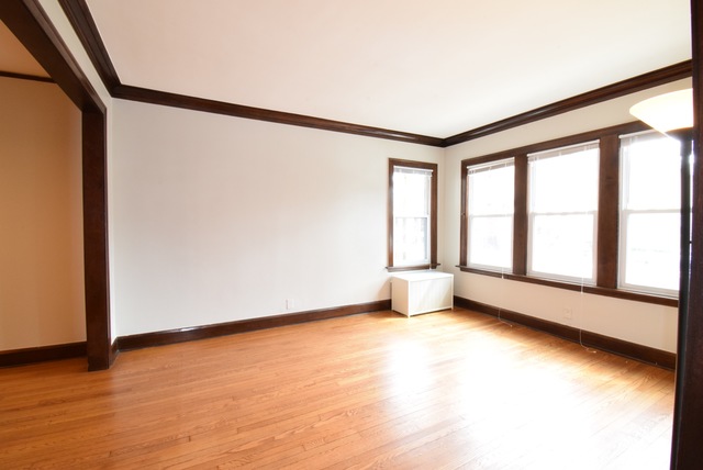 1932 W School Street #1 Chicago, Illinois 60657 - Image 2