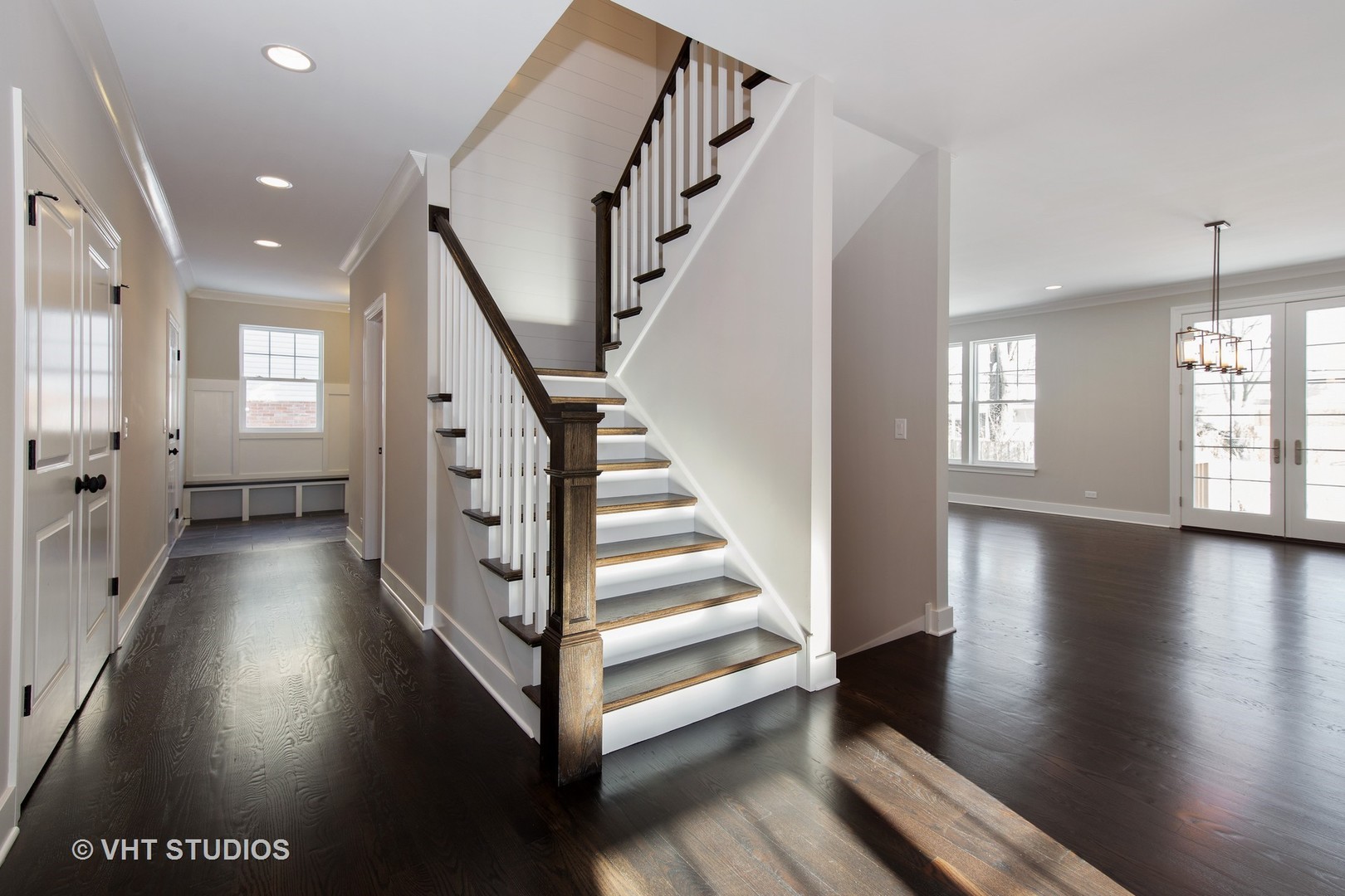582 S Brewster Avenue Lombard, Illinois 60148 - Image 2