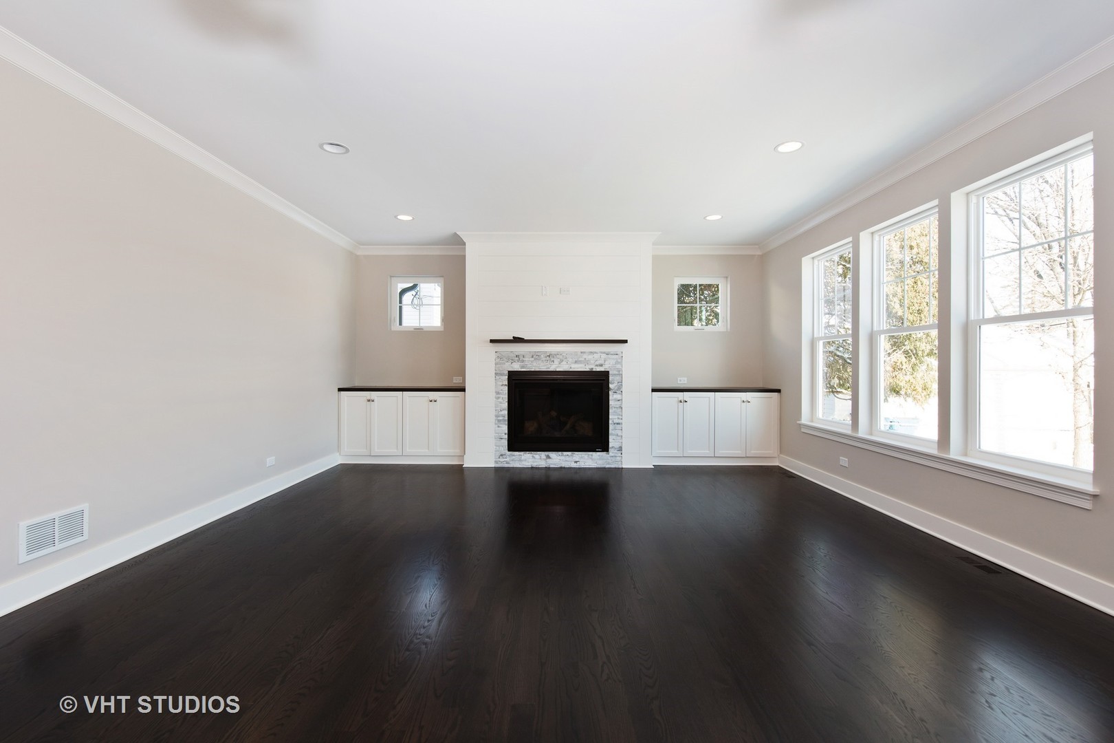 582 S Brewster Avenue Lombard, Illinois 60148 - Image 3