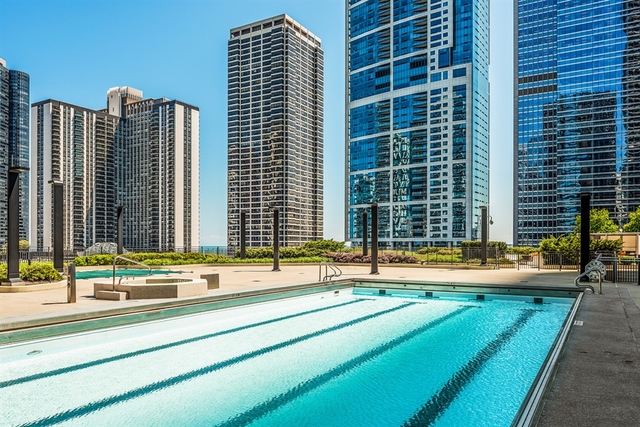 225 N Columbus Drive #6103 Chicago, Illinois 60601 - Image 17