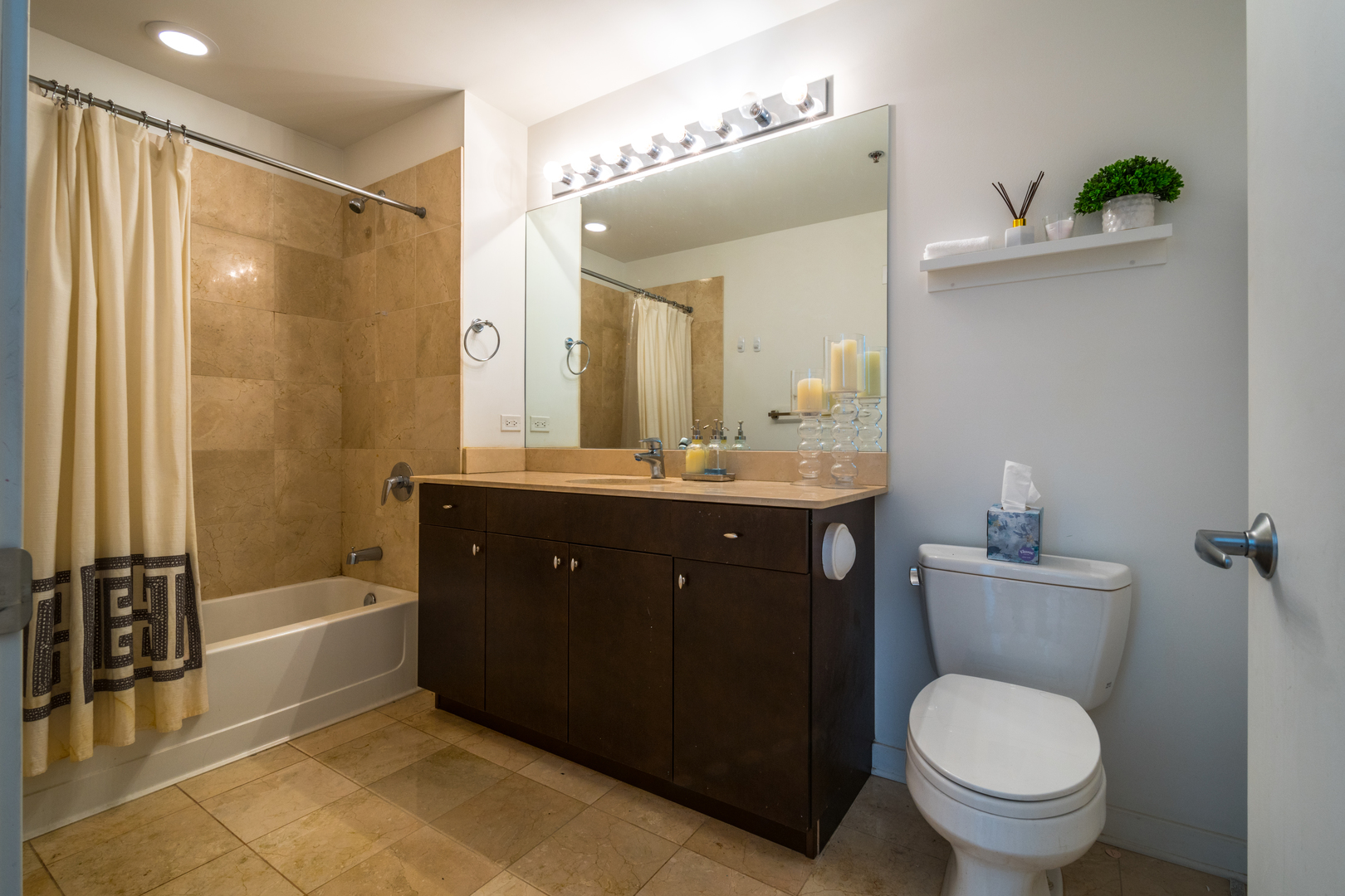 303 W Ohio Street #2601 Chicago, Illinois 60654 - Image 10