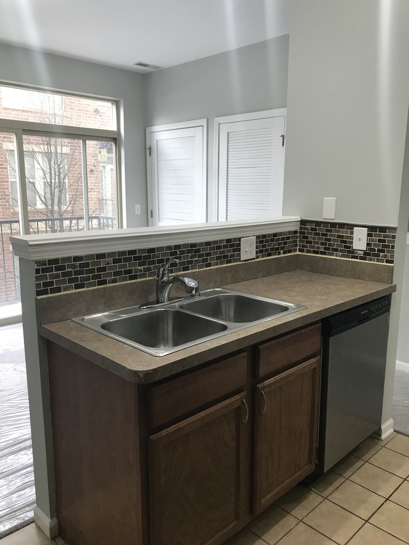 740 S Kedzie Avenue #3 Chicago, Illinois 60612 - Image 6