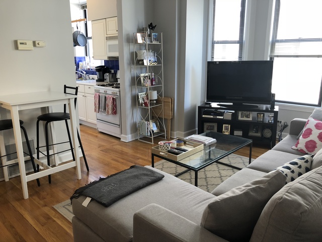 1916 N Sheffield Avenue #2R Chicago, Illinois 60614 - Image 4