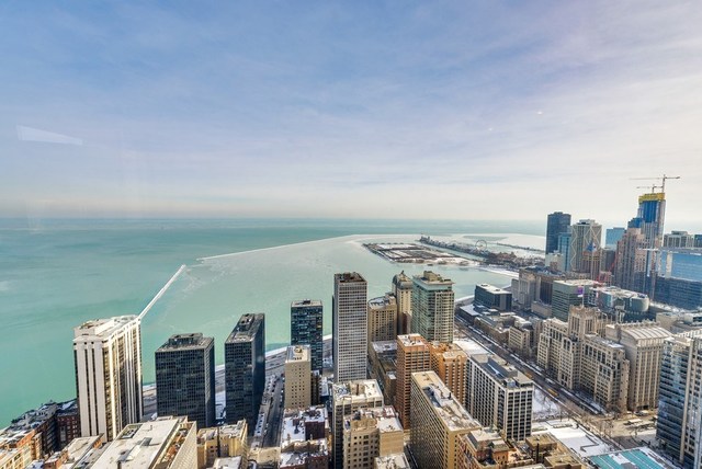 175 E Delaware Place #4811 Chicago, Illinois 60611 - Image 28