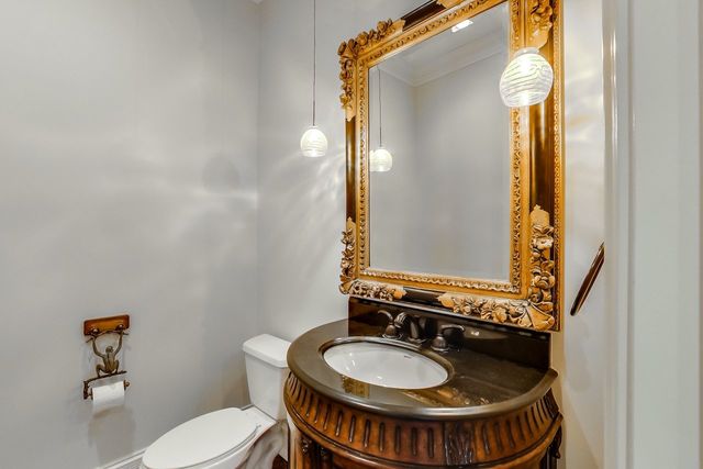 45 Willow Crest Drive #45 Oak Brook, Illinois 60523 - Image 18