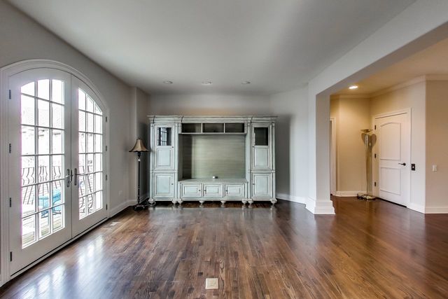 45 Willow Crest Drive #45 Oak Brook, Illinois 60523 - Image 24