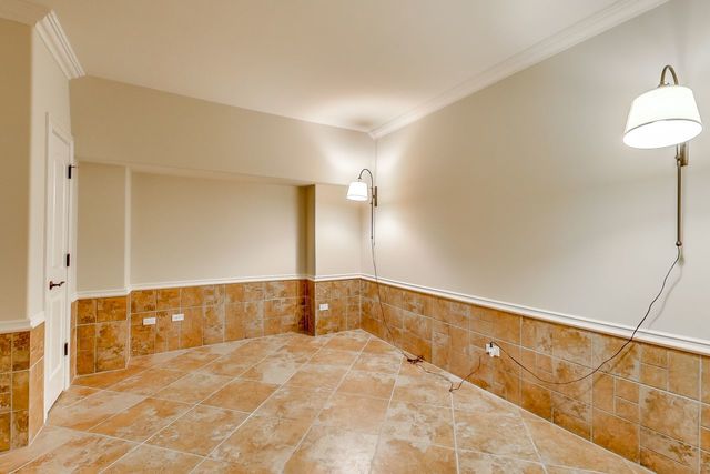 45 Willow Crest Drive #45 Oak Brook, Illinois 60523 - Image 34
