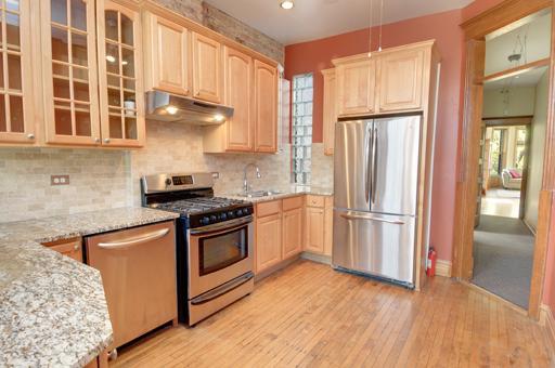 4053 N Greenview Avenue #2 Chicago, Illinois 60613 - Image 4