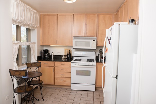 201 Custer Avenue #3 Evanston, Illinois 60202 - Image 4