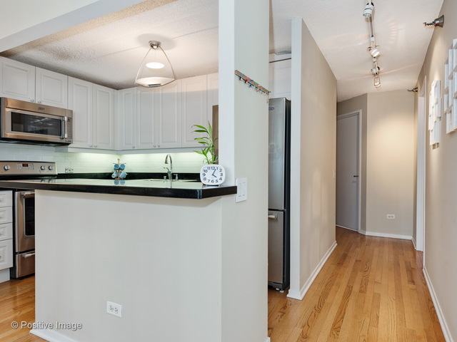 480 N Mcclurg Court #1120 Chicago, Illinois 60611 - Image 7