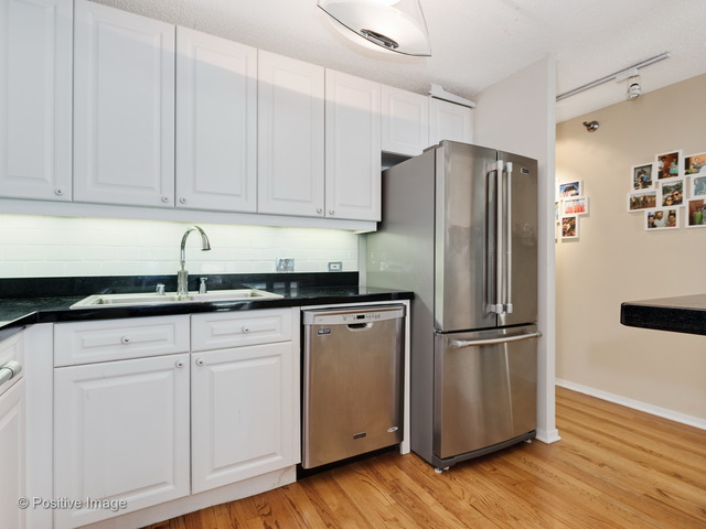 480 N Mcclurg Court #1120 Chicago, Illinois 60611 - Image 9