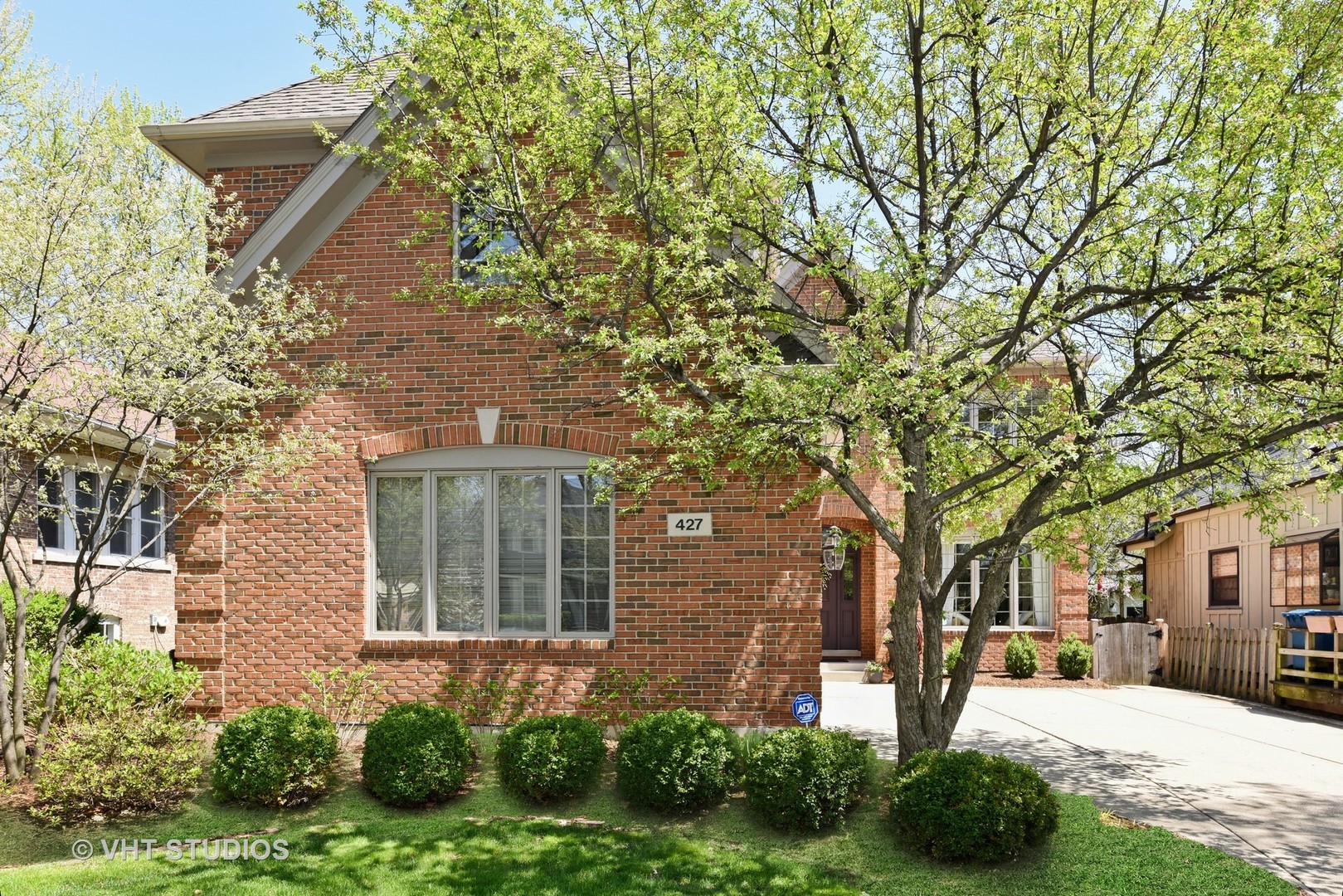 427 S Cottage Hill Avenue Elmhurst Il 60126 Mls 09943995