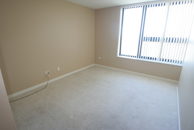 1160 S Michigan Avenue #2204 Chicago, Illinois 60605 - Image 3