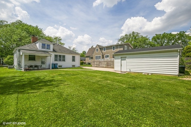 599 S Chatham Avenue Elmhurst, Illinois 60126 - Image 10