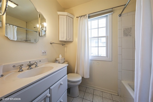 599 S Chatham Avenue Elmhurst, Illinois 60126 - Image 8
