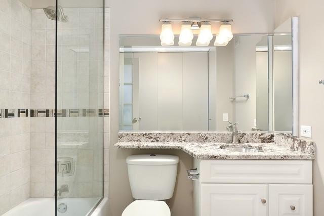 3660 N Lake Shore Drive #2104 Chicago, Illinois 60613 - Image 6