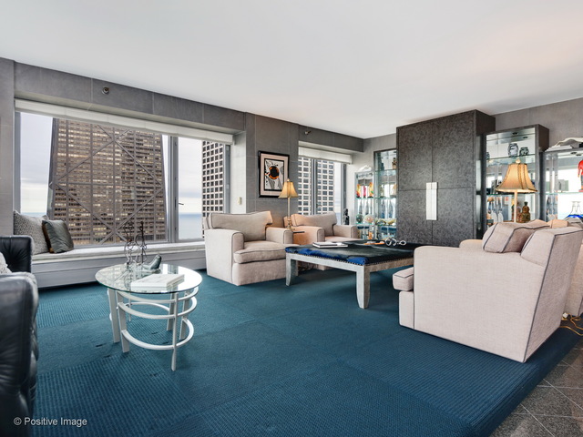 161 E Chicago Avenue #53F Chicago, Illinois 60611 - Image 4