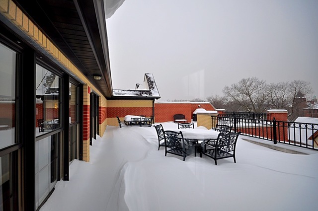 10 E Burlington Street #2H Riverside, Illinois 60546 - Image 20