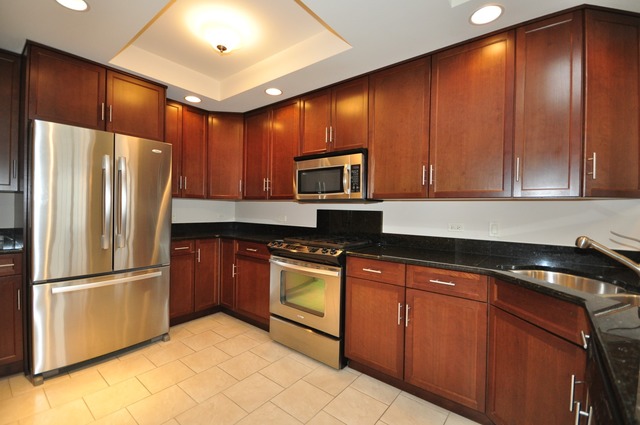 10 E Burlington Street #2H Riverside, Illinois 60546 - Image 8