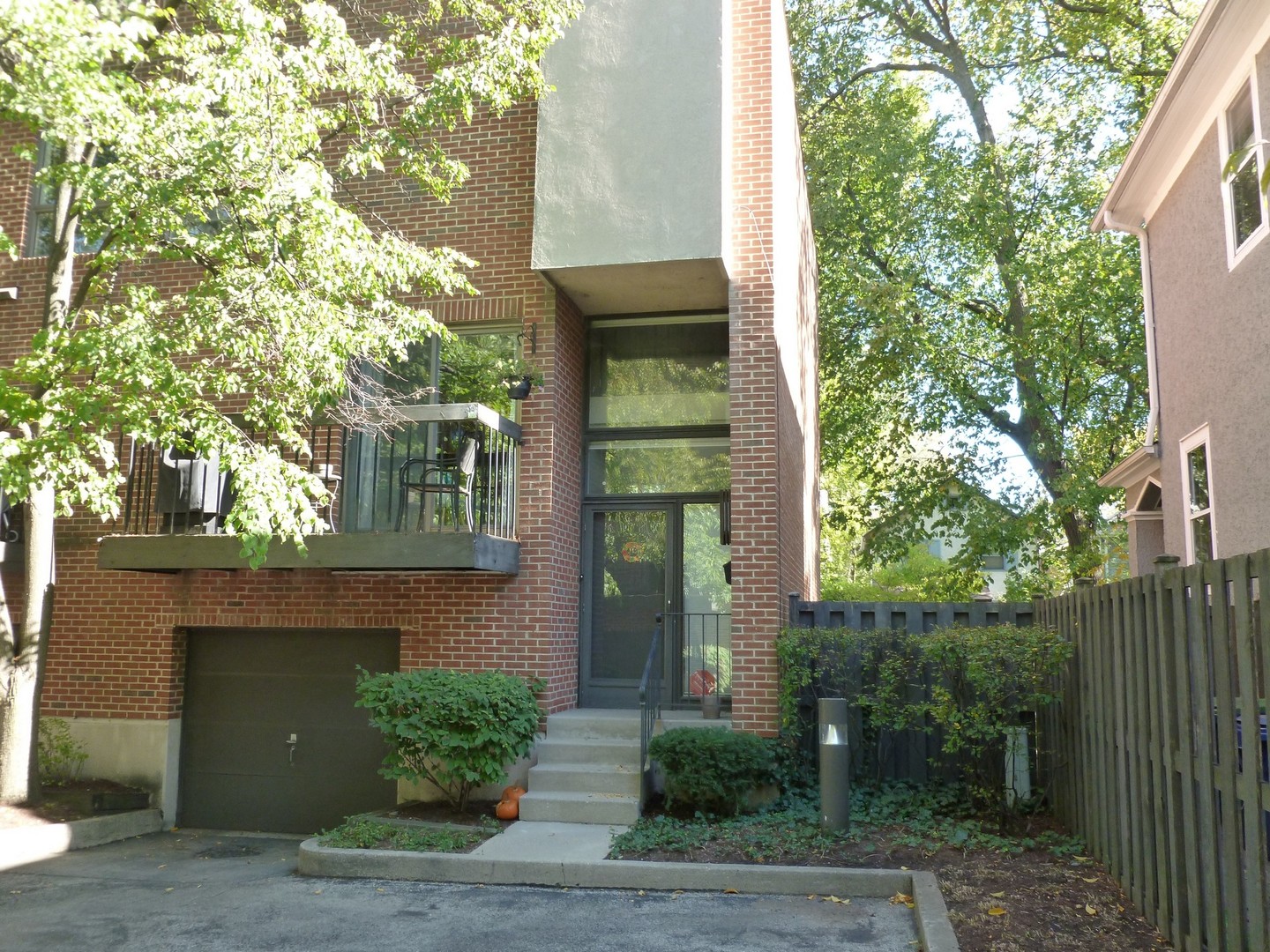1604 Central Street Evanston, IL 60201 MLS 09966941 properties