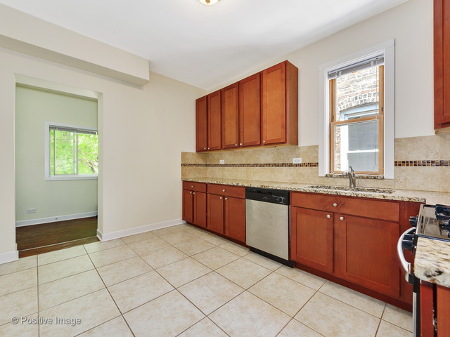 4640 N St Louis Avenue #2 Chicago, Illinois 60625 - Image 8