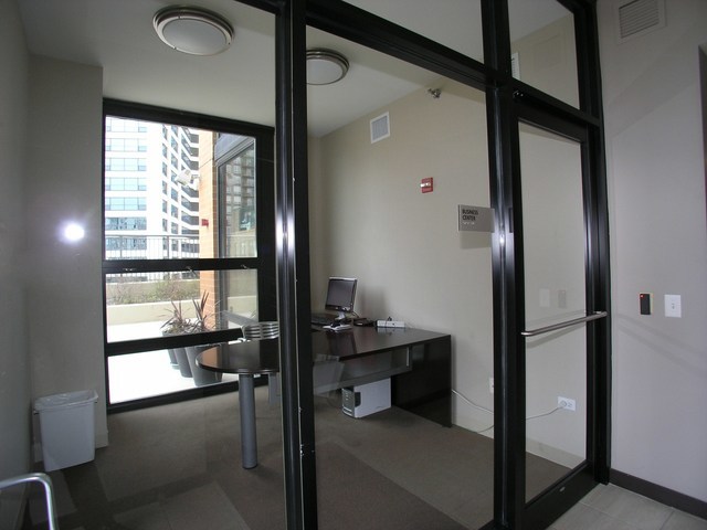 1160 S Michigan Avenue #2404 Chicago, Illinois 60605 - Image 29
