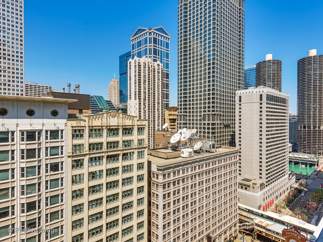 8 E Randolph Street #1507 Chicago, Illinois 60601 - Image 17