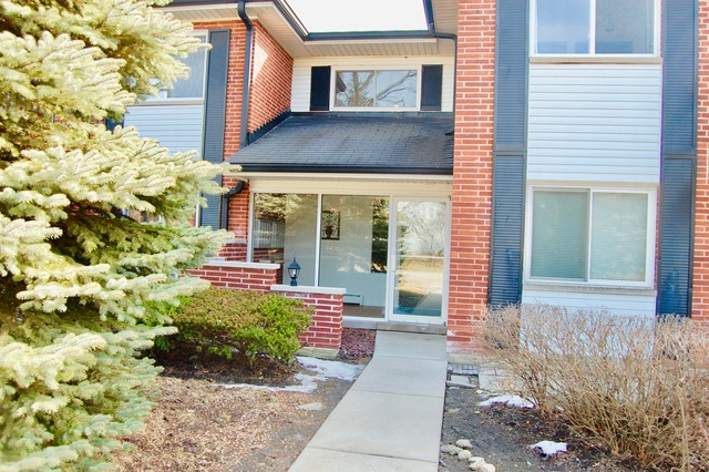 2411 E Olive Street #2C Arlington Heights, Illinois 60004 - Image 1
