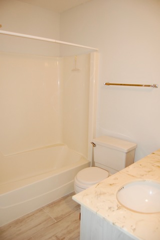 2411 E Olive Street #2C Arlington Heights, Illinois 60004 - Image 10