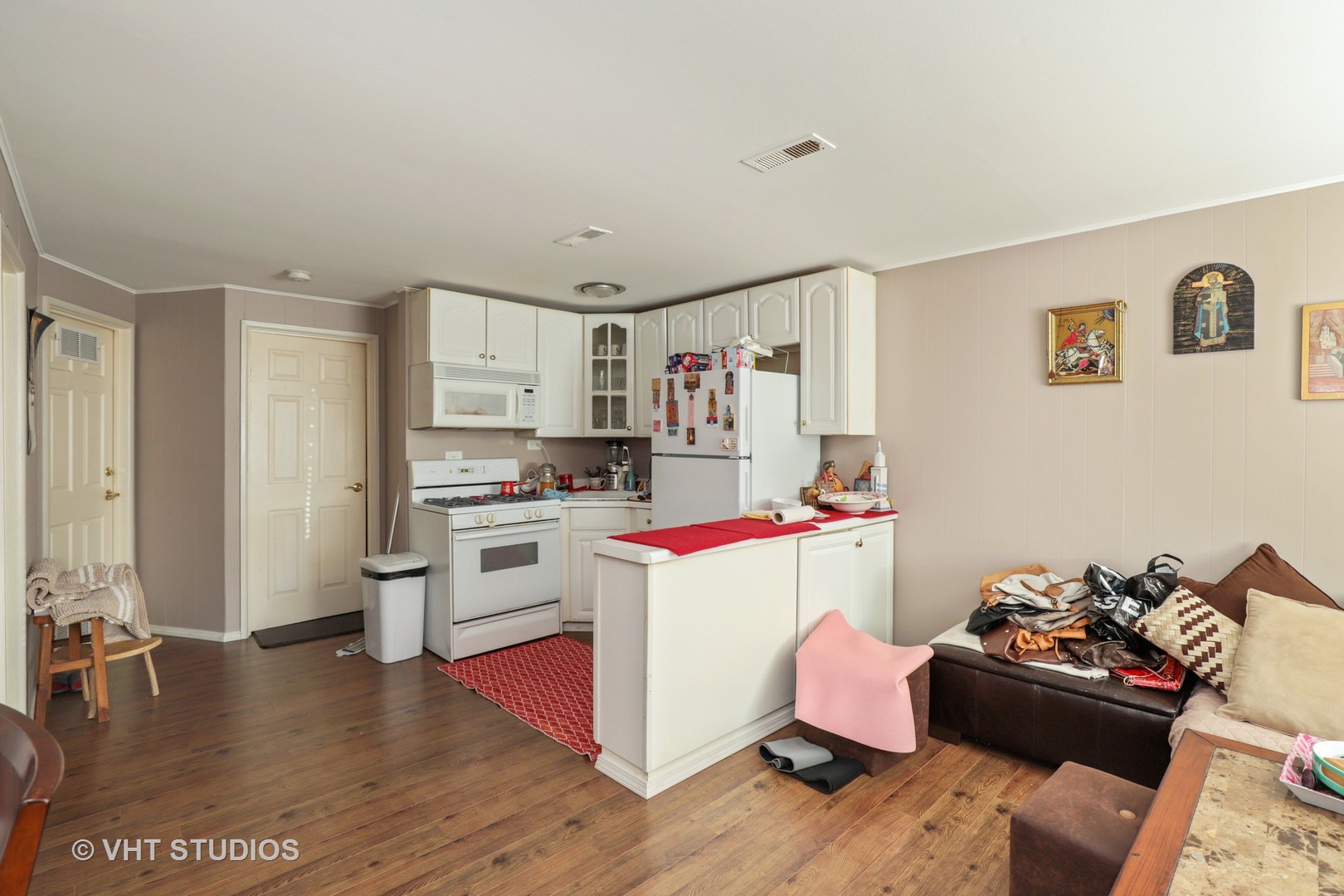 547 W Park Avenue #B Libertyville, Illinois 60048 - Image 11