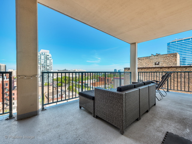 340 W Superior Street #1012 Chicago, Illinois 60654 - Image 16