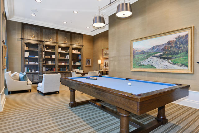 2550 N Lakeview Avenue #S1504 Chicago, Illinois 60614 - Image 19