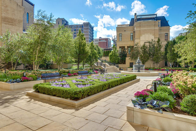 2550 N Lakeview Avenue #S1504 Chicago, Illinois 60614 - Image 26