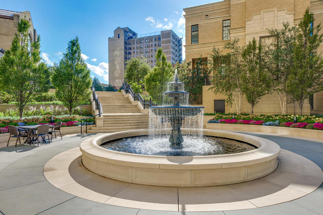 2550 N Lakeview Avenue #S1504 Chicago, Illinois 60614 - Image 27