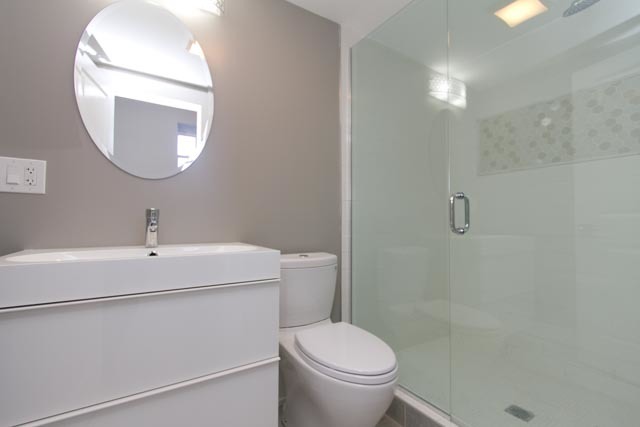 2536 N Linden Place Chicago, Illinois 60647 - Image 29