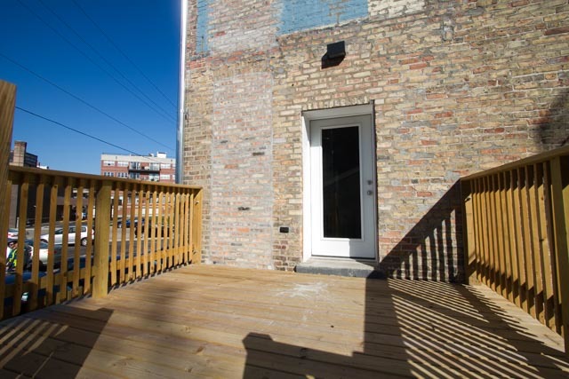 2536 N Linden Place Chicago, Illinois 60647 - Image 34