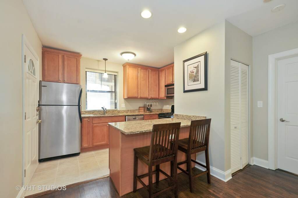 1303 W Elmdale Avenue #1 Chicago, Illinois 60660 - Image 5