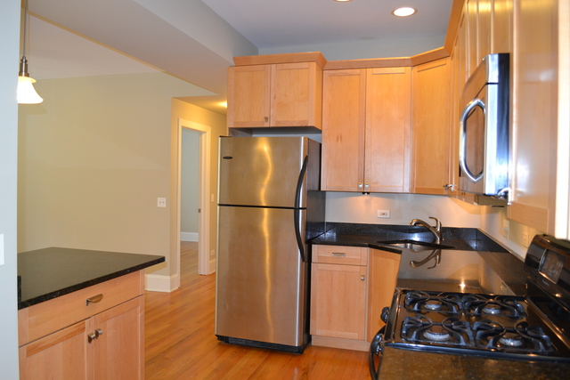 7639 N Greenview Avenue #1E Chicago, Illinois 60626 - Image 3