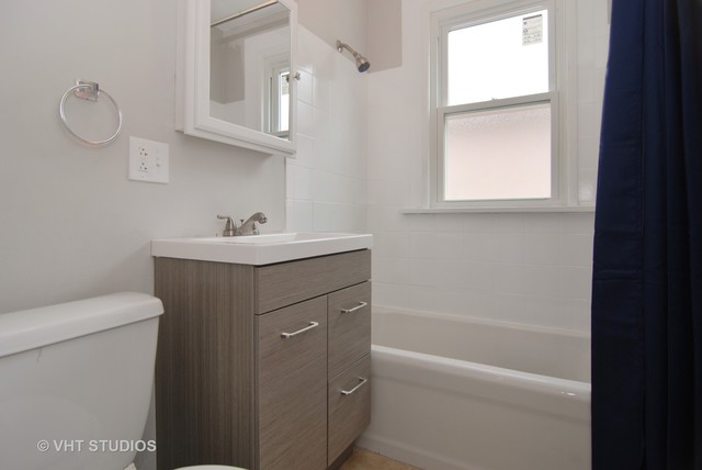 2504 N 74th Court Elmwood Park, Illinois 60707 - Image 13