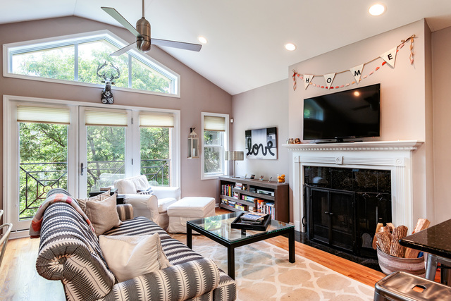 3217 N Kenmore Avenue #3 Chicago, Illinois 60657 - Image 4
