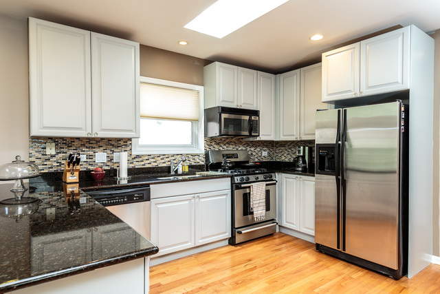3217 N Kenmore Avenue #3 Chicago, Illinois 60657 - Image 8