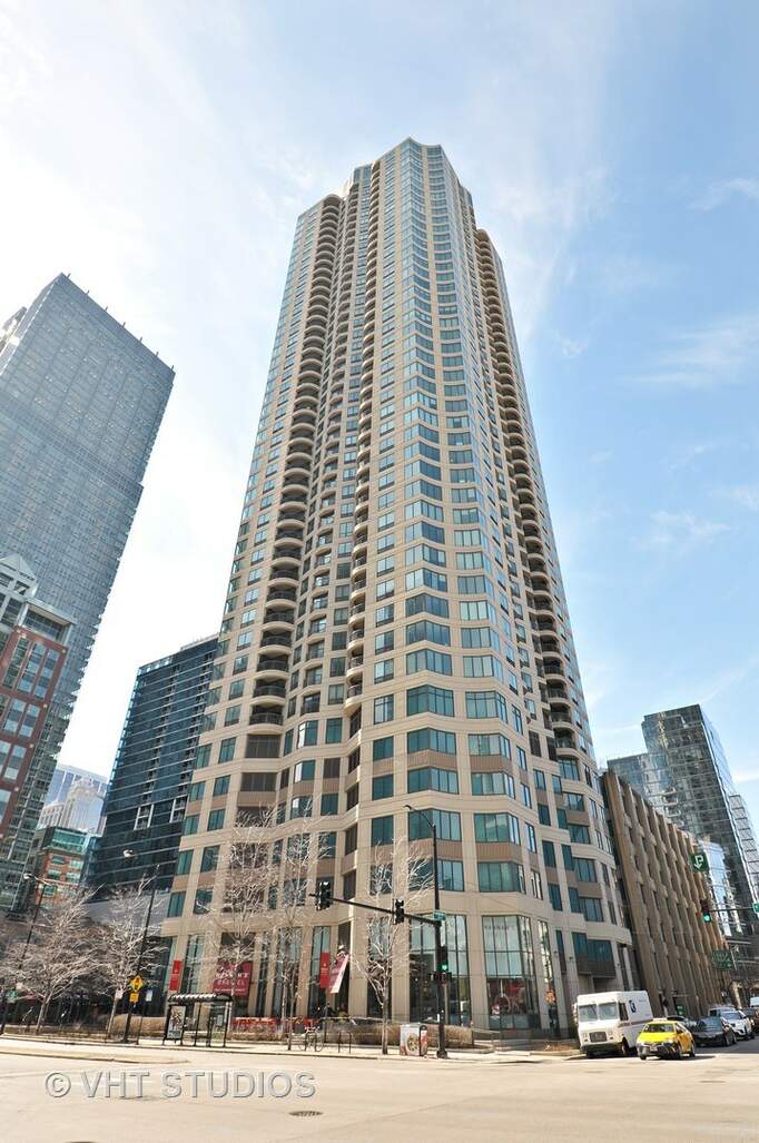 400 N Lasalle Street #2704 Chicago, Illinois 60654 - Image 1