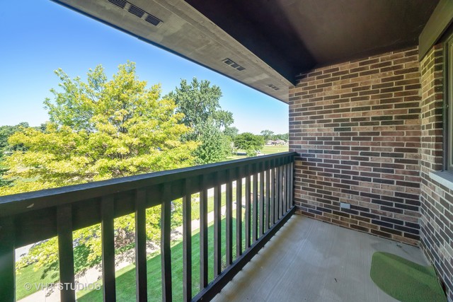 10221 Major Avenue #304 Oak Lawn, Illinois 60453 - Image 12