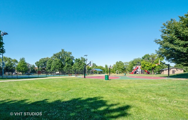 10221 Major Avenue #304 Oak Lawn, Illinois 60453 - Image 2