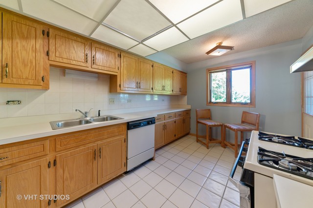 10221 Major Avenue #304 Oak Lawn, Illinois 60453 - Image 4